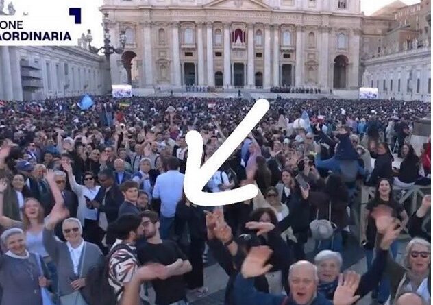 Bagio Gay Elezione Papa Leonexiv